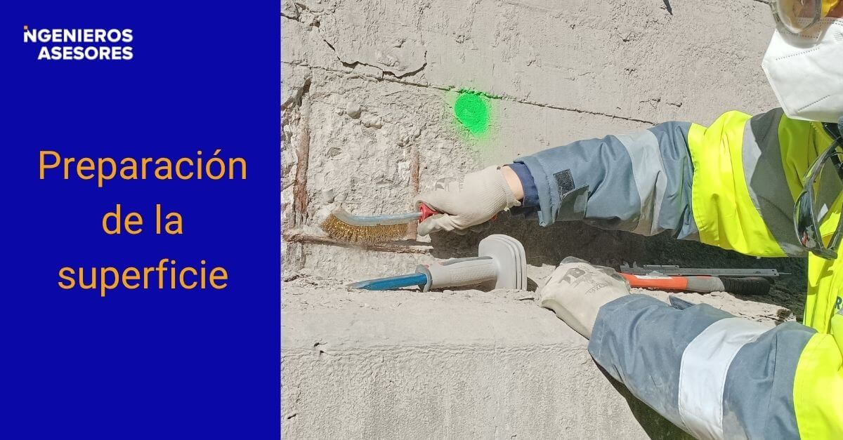 Preparación del area a evaluar en el proceso de medición del grado de carbonatación