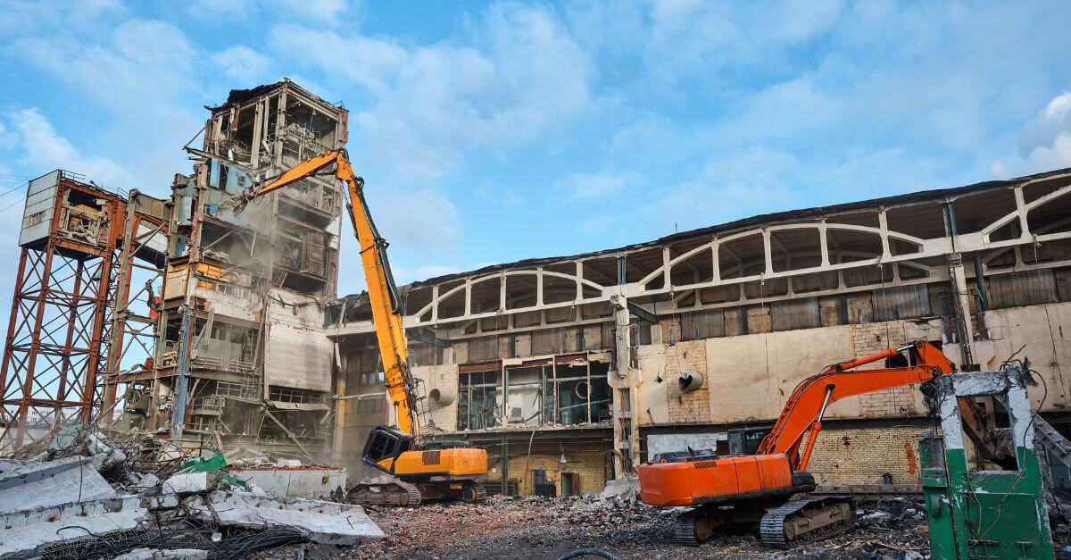 Refuerzo estructural por obras cercanas