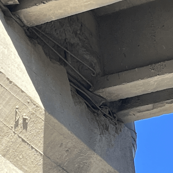 Diagnóstico estructural de paso elevado sobre vía ferroviaria